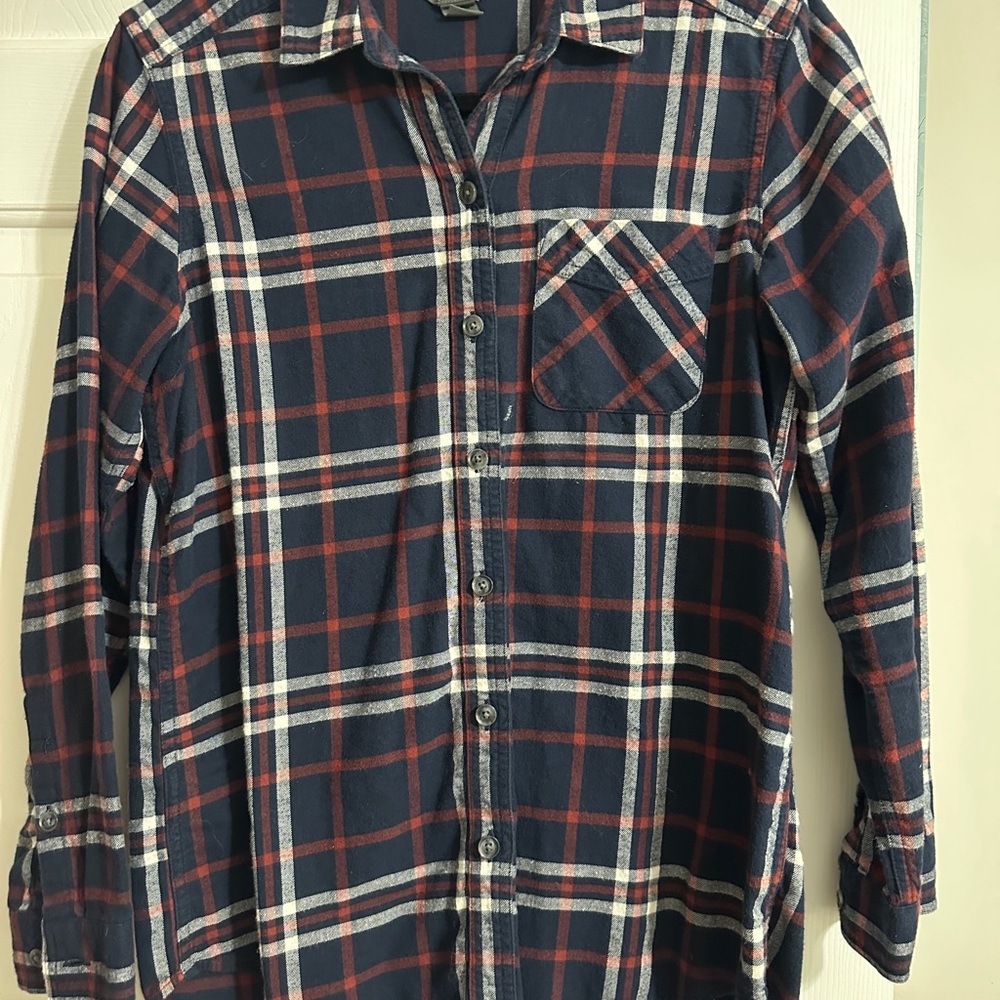 Eddie Bauer Navy and Red Plaid Casual Shirt